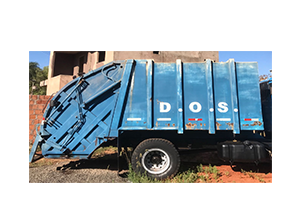 COLETOR/COMPACTADOR DE LIXO