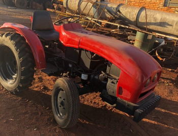 TRATOR AGRALE, MODELO 4230